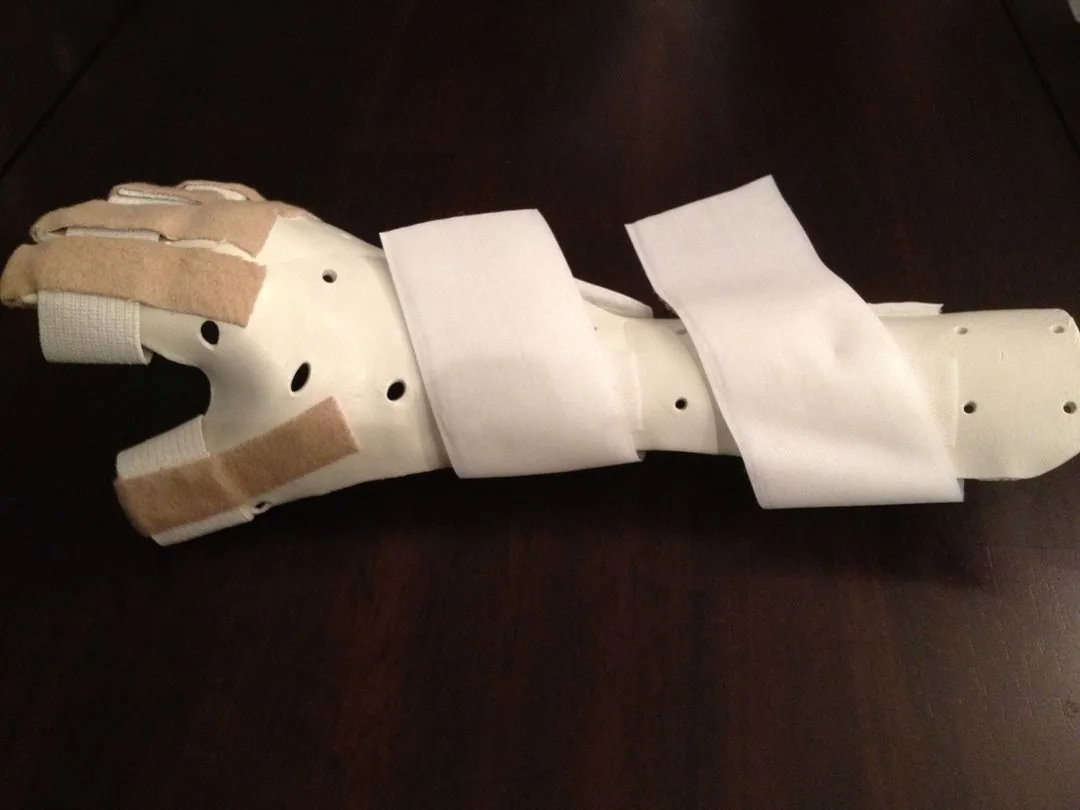 A hand and wrist splint